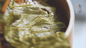 出鍋后撒上蔥花就可以啦。