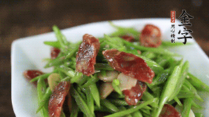 出鍋前加適量鹽即可。