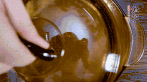 加山藥、毛豆再煮15分鐘。