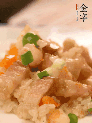 出鍋后撒點蔥花更香。